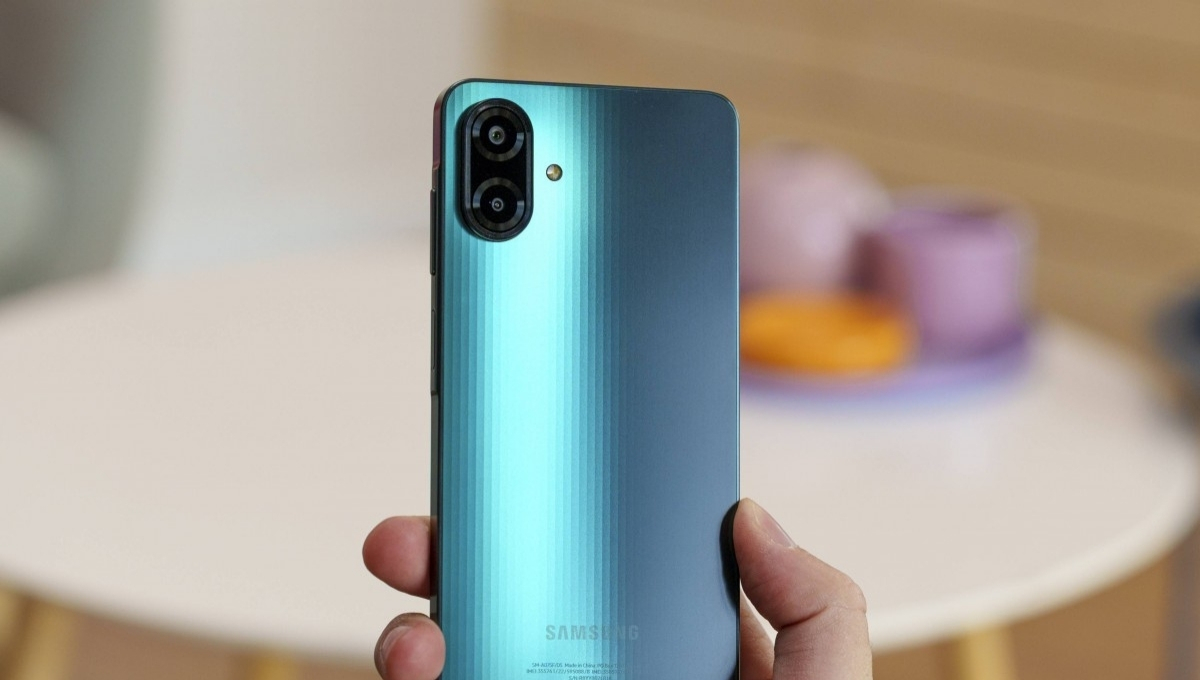 Latest Mobile Phones in India