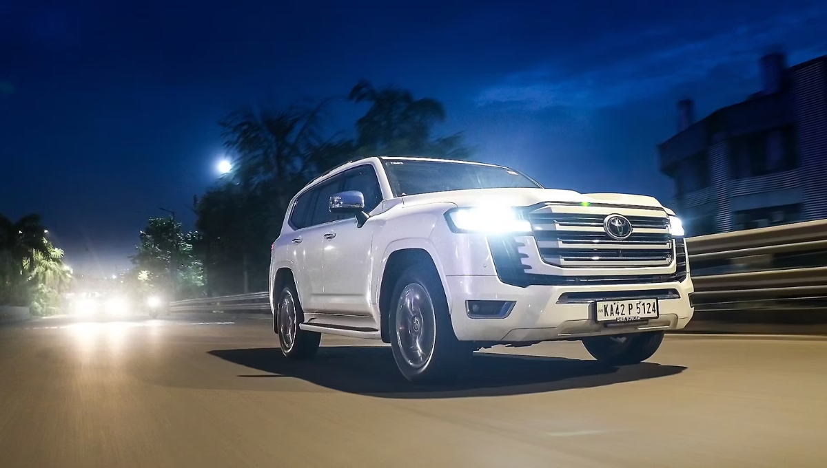 Toyota Land Cruiser 300