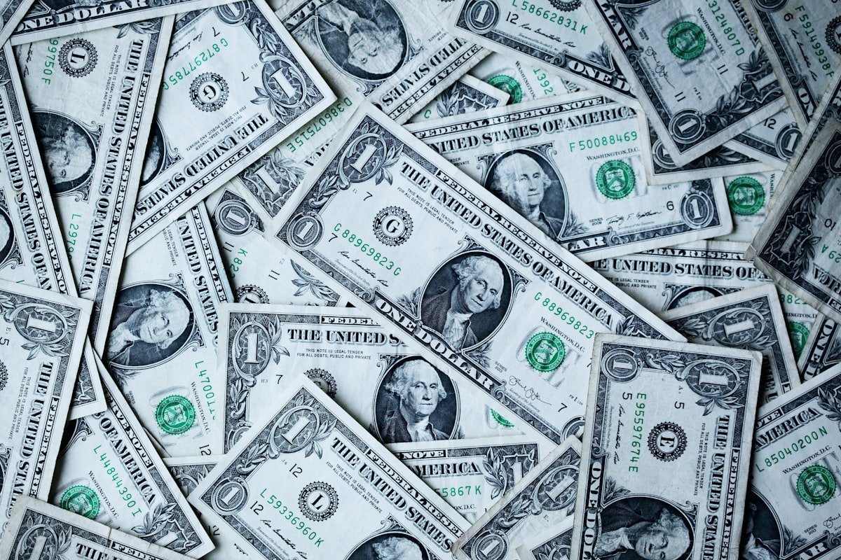 Bull vs Bear Market: Meaning & Survival Strategies for Investors